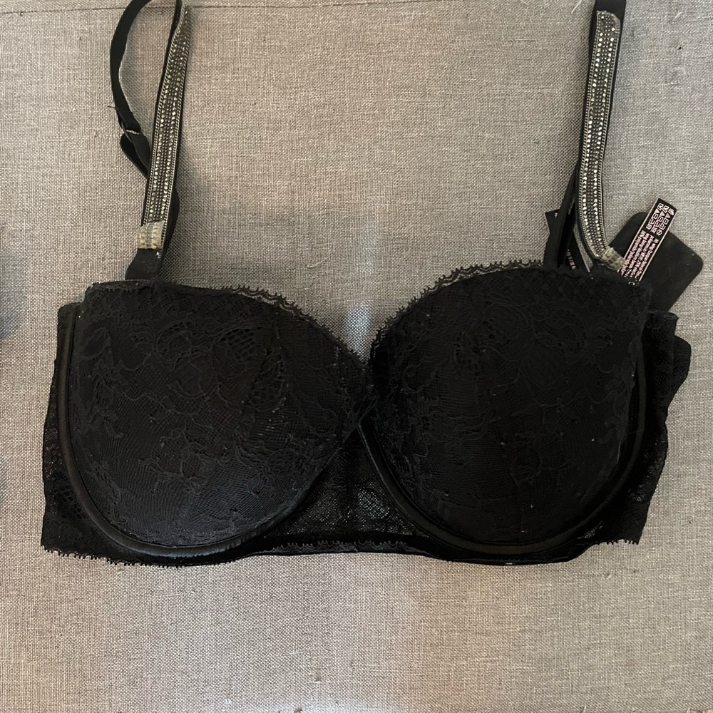 Victoria’s Secret bra